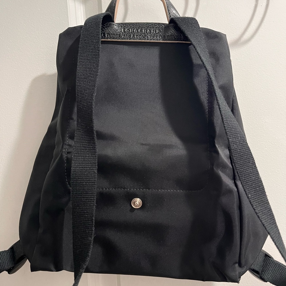 Longchamp Le Pliage Black Backpack with Black Leather Trim - Picture 4 of 11